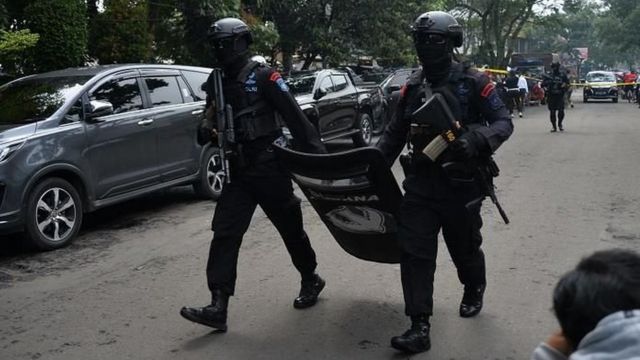 Bom di Mapolres Astananyar, Bandung.